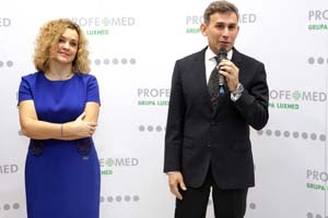Prezes Grupy Lux Med Anna Rulkiewicz z Robertem Korzeniowskim, ktory odpowiada w Profemed za rozwój pionu Medycyna dla Sportu i Aktywnych Fot. Lux Med