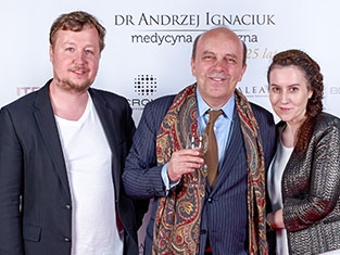 Redakcja Rynku estetycznego na inauguracji gabinetu dr Ignaciuka Fot. Olgierd Chodyniecki Redakcja Rynku estetycznego na inauguracji gabinetu dr Ignaciuka Fot. Olgierd Chodyniecki