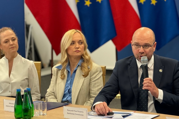 Lex szarlatan konferencja MZ Fot Rynek estetyczny